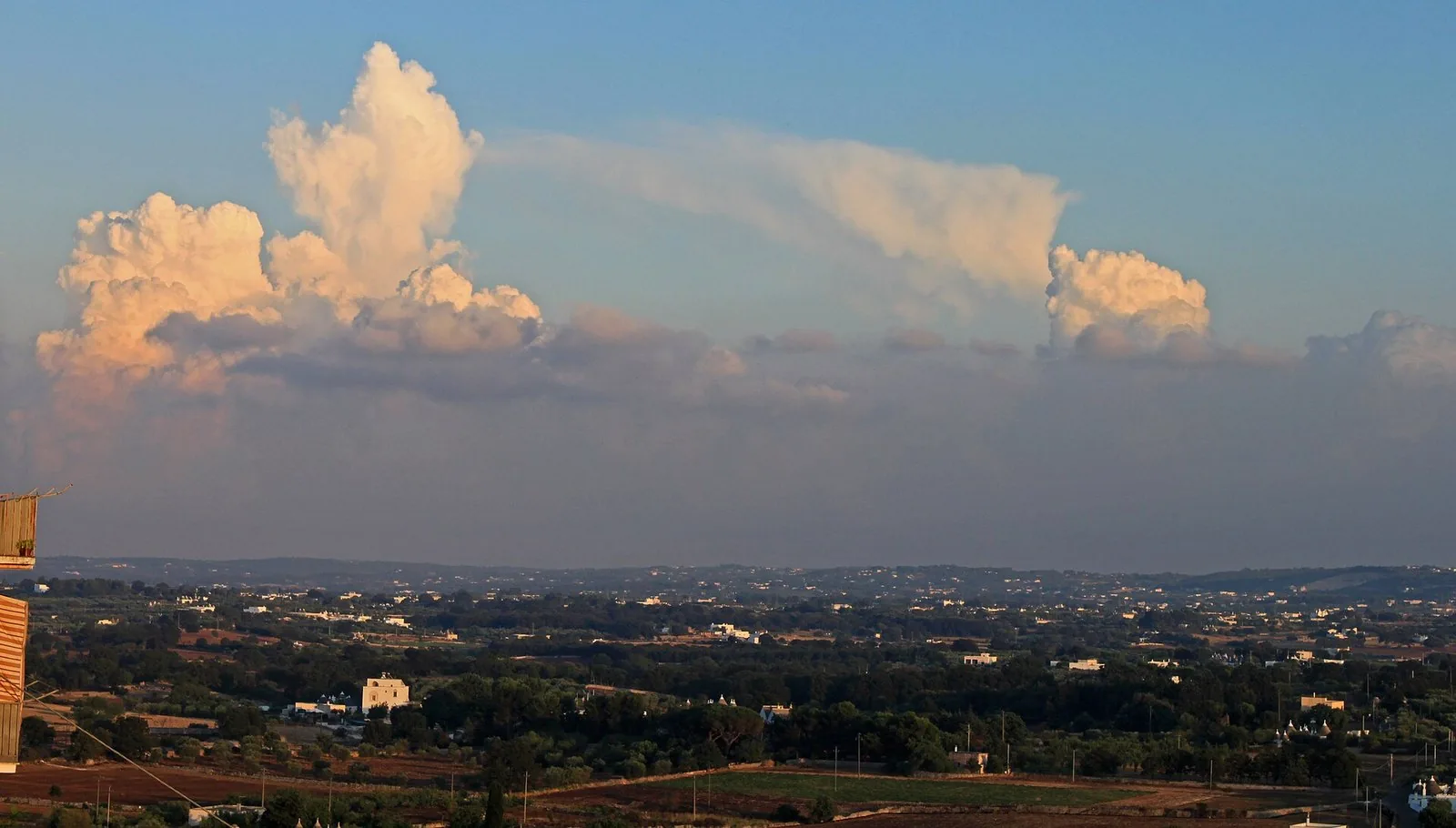 La campagna della Valle d'Itria fra Martina Franca e Cisternino